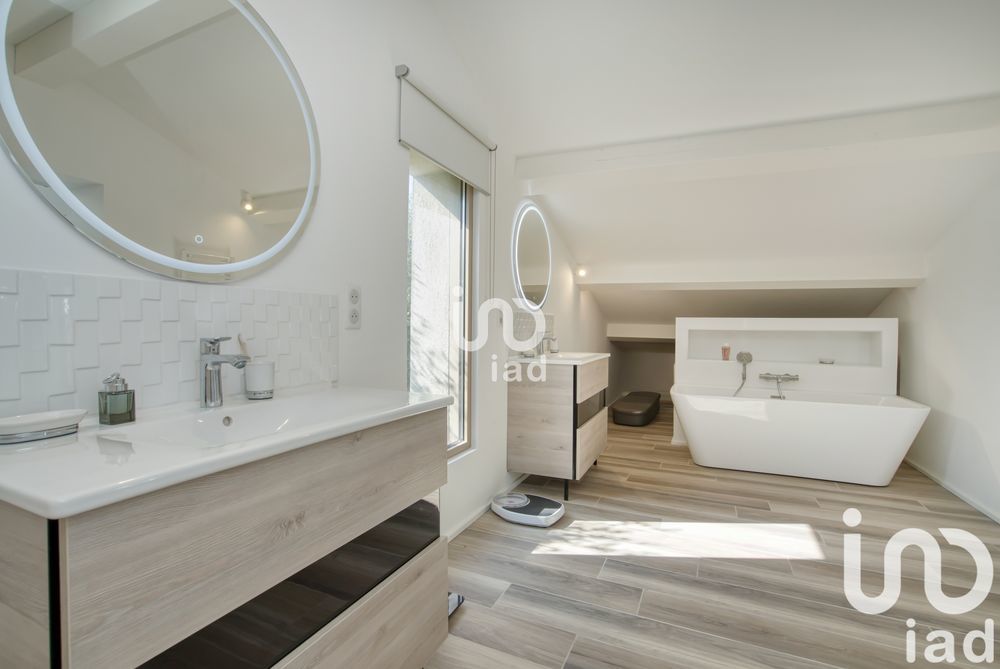 � vendre  Maison Gassin (83580)