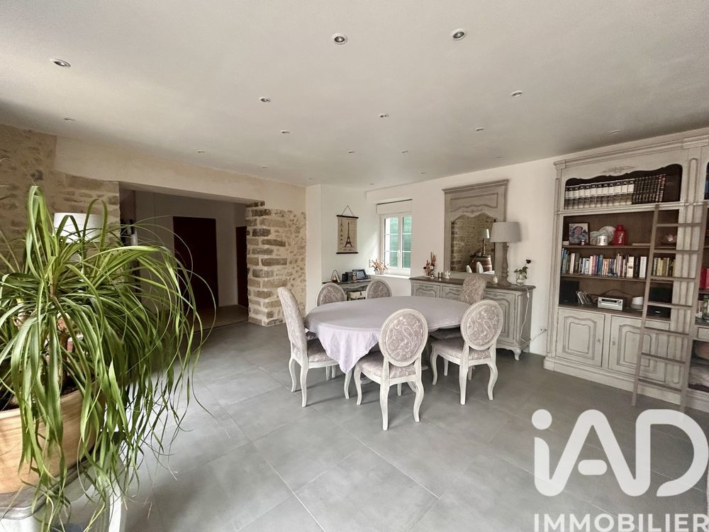 � vendre  Maison Fontainebleau (77300)