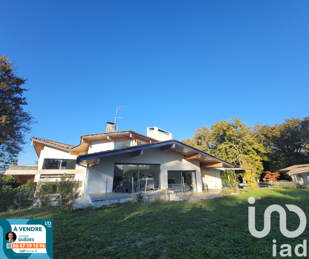 � vendre  Villa Mazerolles (40090)