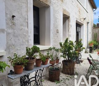  Immeuble � vendre 499 m�