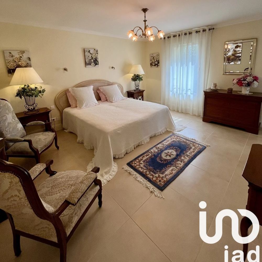 � vendre  Maison Marcillac-Saint-Quentin (24200)