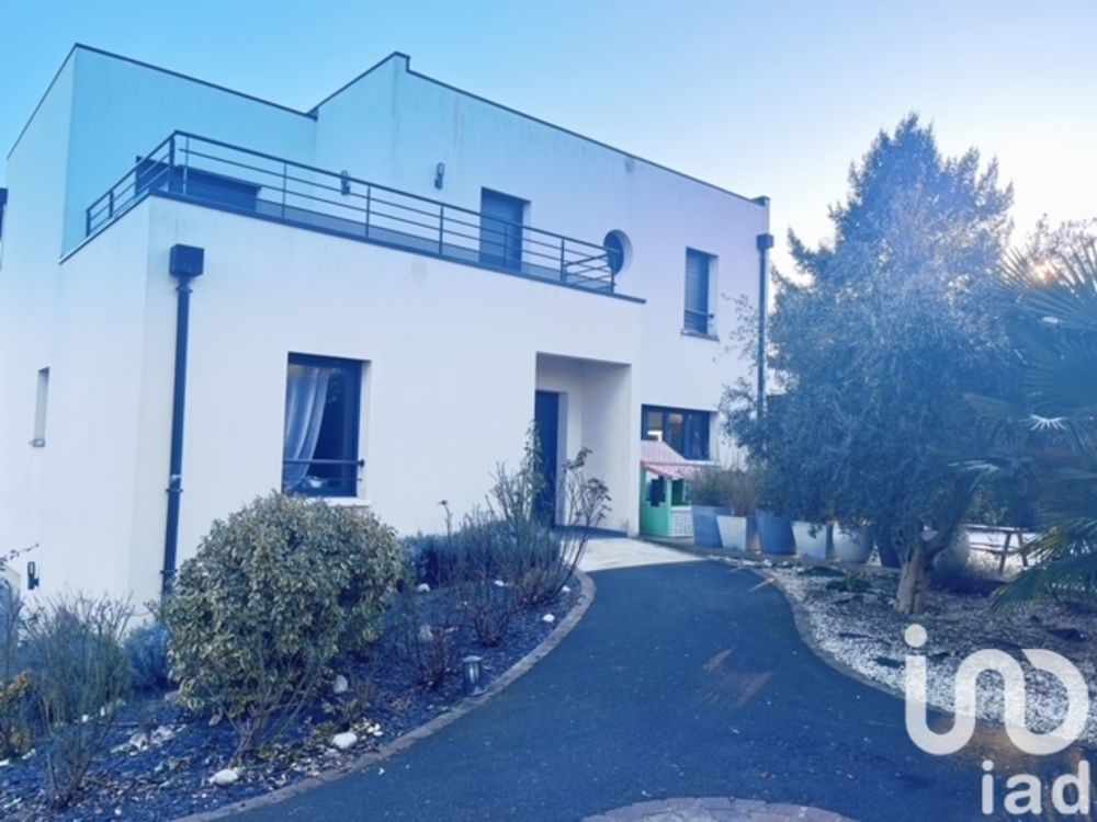 � vendre  Villa Amilly (45200)