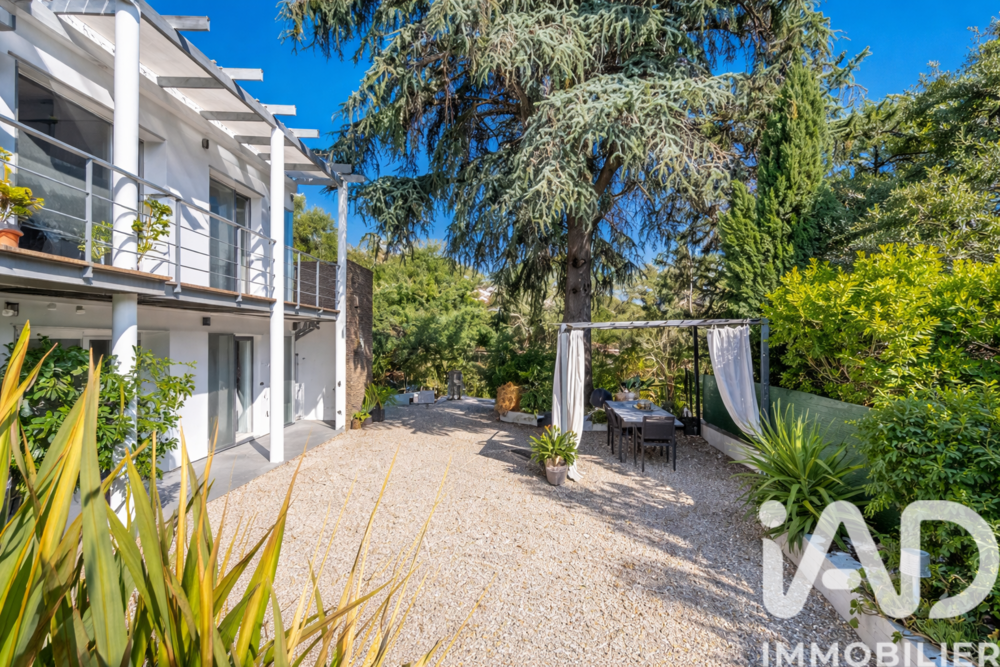 � vendre  Villa Mandelieu-la-Napoule (06210)