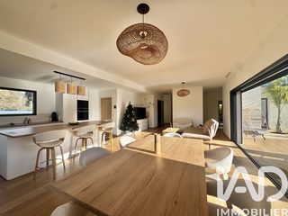  Villa � vendre 4 pi�ces 156 m�