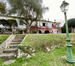  Maison � vendre 7 pi�ces 220 m�