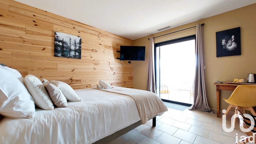 � vendre  Maison Alba-la-Romaine (07400)