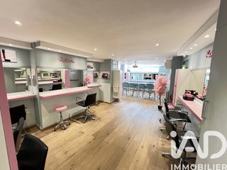  Immeuble � vendre 140 m�