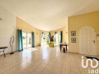  Maison � vendre 6 pi�ces 198 m�