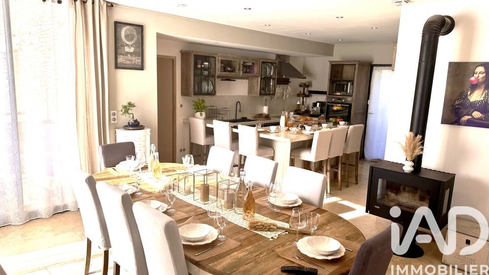 � vendre  Maison Gordes (84220)