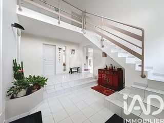  Maison � vendre 8 pi�ces 250 m�