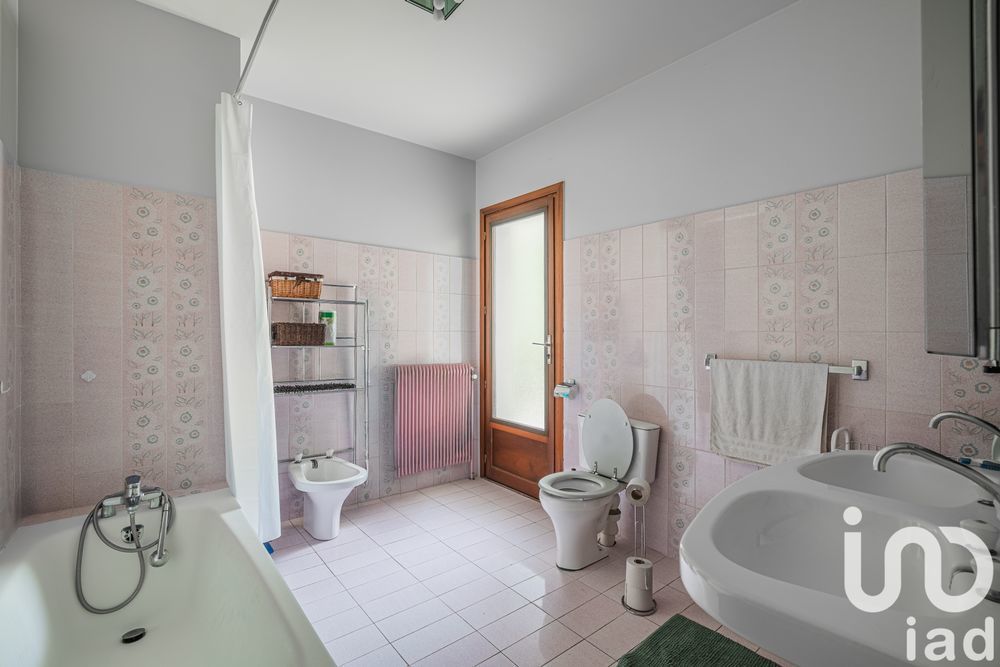 � vendre  Maison Claix (38640)