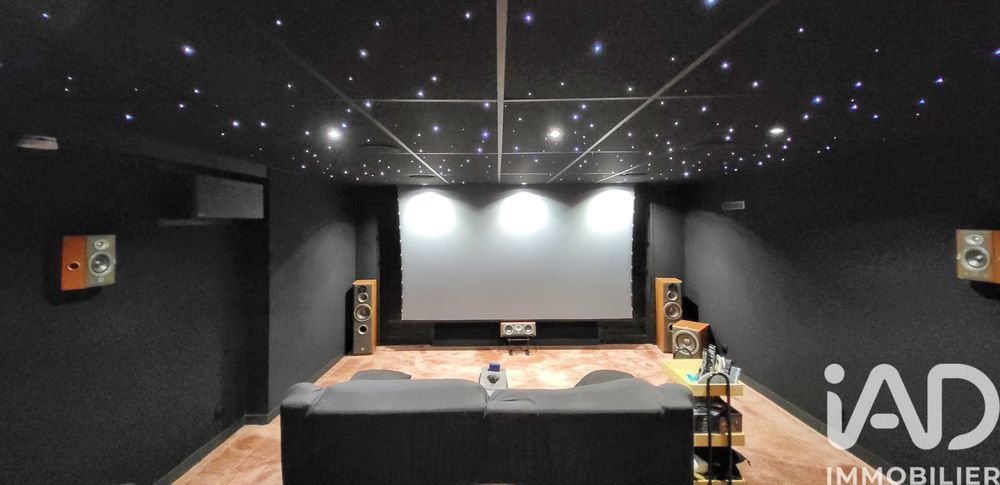 � vendre  Maison Cuers (83390)