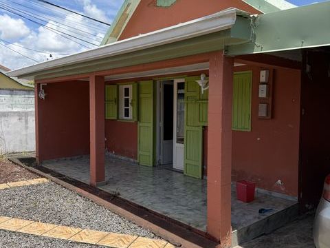   Vente Maison traditionnelle 7 pi�ces Maison - 7 pi�ce(s) - 198 m�