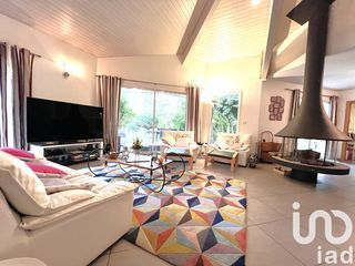  Maison � vendre 8 pi�ces 240 m�