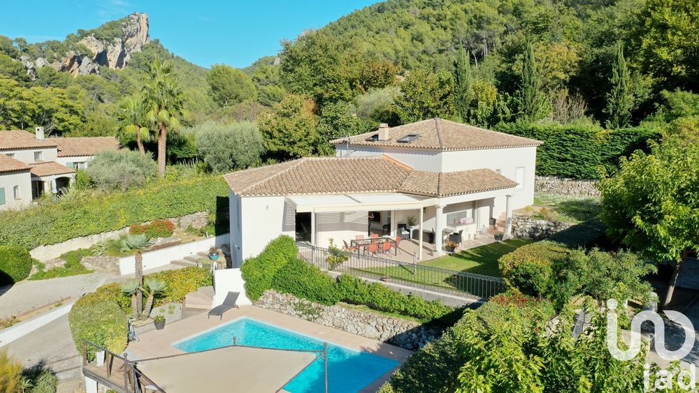 � vendre  Villa Le Beausset (83330)