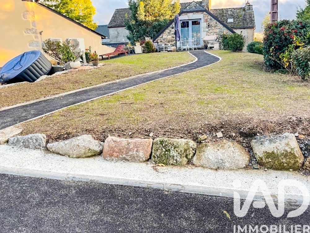 � vendre  Maison Soulages-Bonneval (12210)
