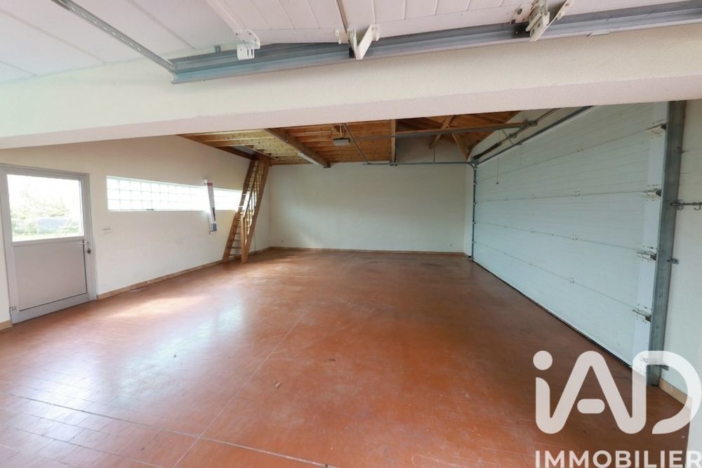 � vendre  Maison Sautron (44880)