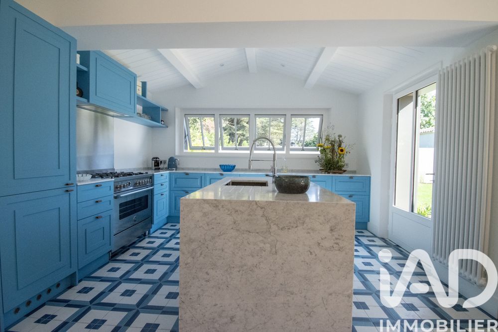 � vendre  Maison Le Bois-Plage-en-R� (17580)