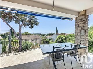  Maison � vendre 9 pi�ces 180 m�