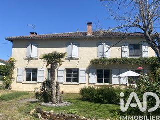  Maison � vendre 10 pi�ces 300 m�