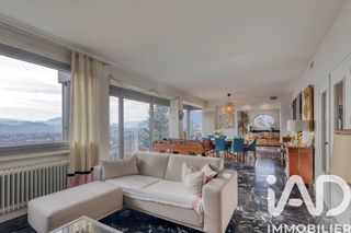  Maison � vendre 8 pi�ces 233 m�