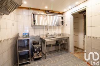  Immeuble � vendre 93 m�