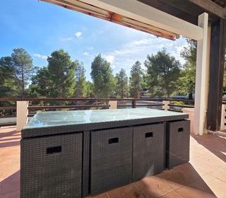  Maison � vendre 5 pi�ces 220 m�