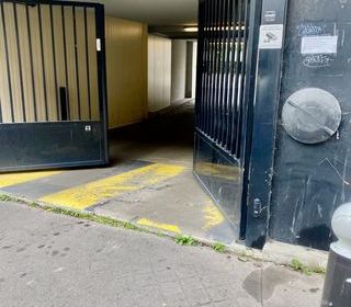  Parking / Garage � vendre 12 m�