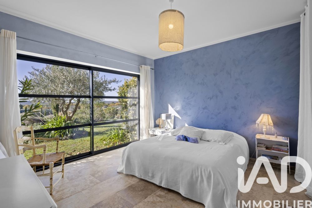 � vendre  Villa Aups (83630)