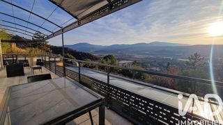  Maison � vendre 9 pi�ces 246 m�