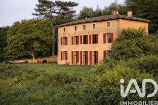  Maison � vendre 8 pi�ces 320 m�