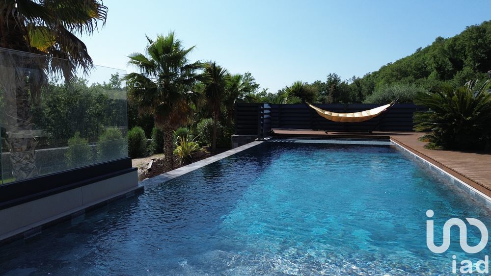 � vendre  Maison Les Tourrettes (26740)