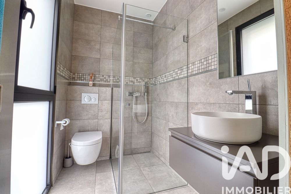 � vendre  Villa Lamorlaye (60260)