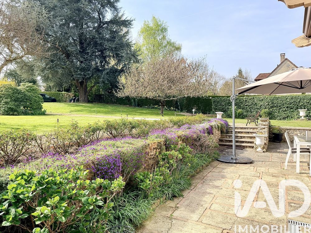 � vendre  Maison Montfort-l'Amaury (78490)