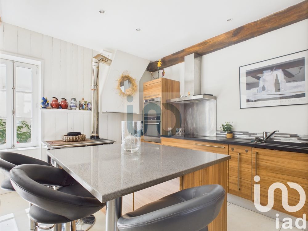 � vendre  Maison Saint-Martin-de-R� (17410)