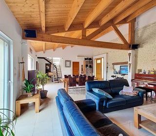  Maison � vendre 6 pi�ces 201 m�