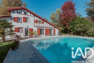  Maison � vendre 6 pi�ces 229 m�