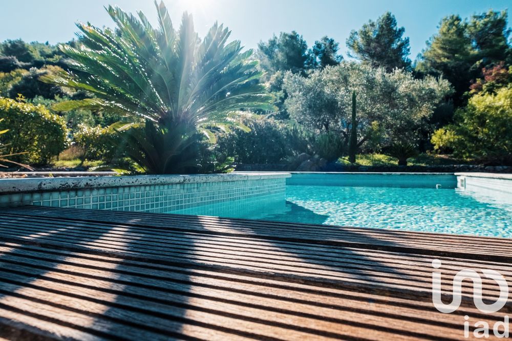 � vendre  Maison �venos (83330)