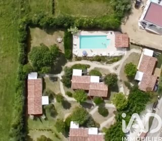  Maison � vendre 15 + pi�ces 440 m�