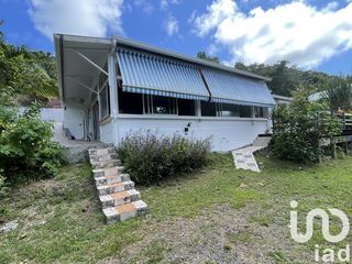  Maison � vendre 4 pi�ces 220 m�