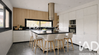  Maison � vendre 8 pi�ces 322 m�