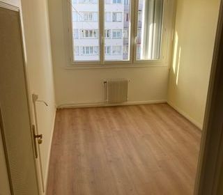  Appartement � vendre 4 pi�ces 70 m�