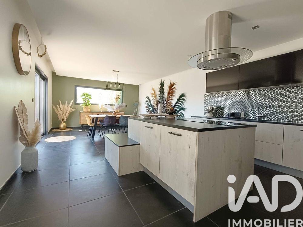 � vendre  Maison Servian (34290)