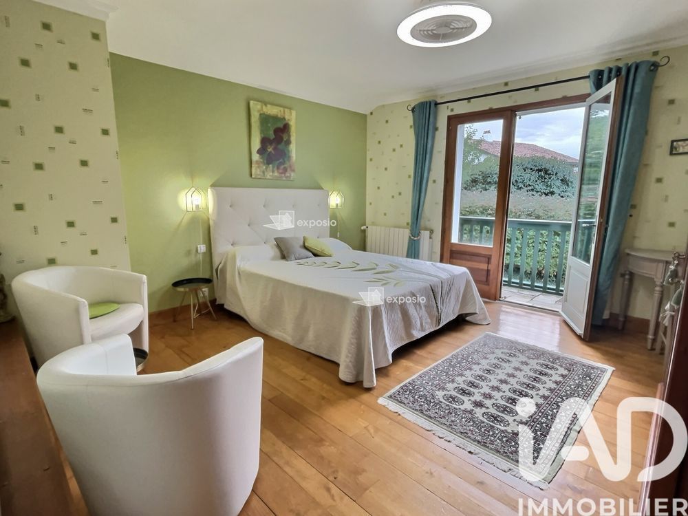 � vendre  Villa Urrugne (64122)