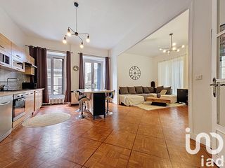  Appartement � vendre 5 pi�ces 130 m�