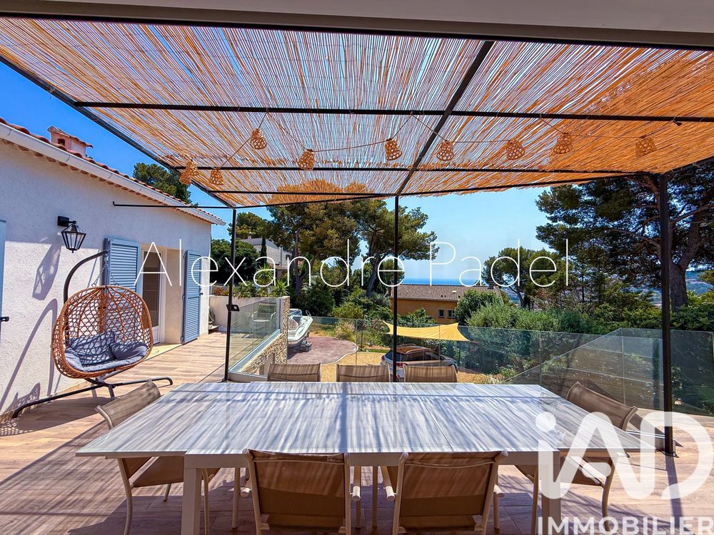 � vendre  Maison Carqueiranne (83320)