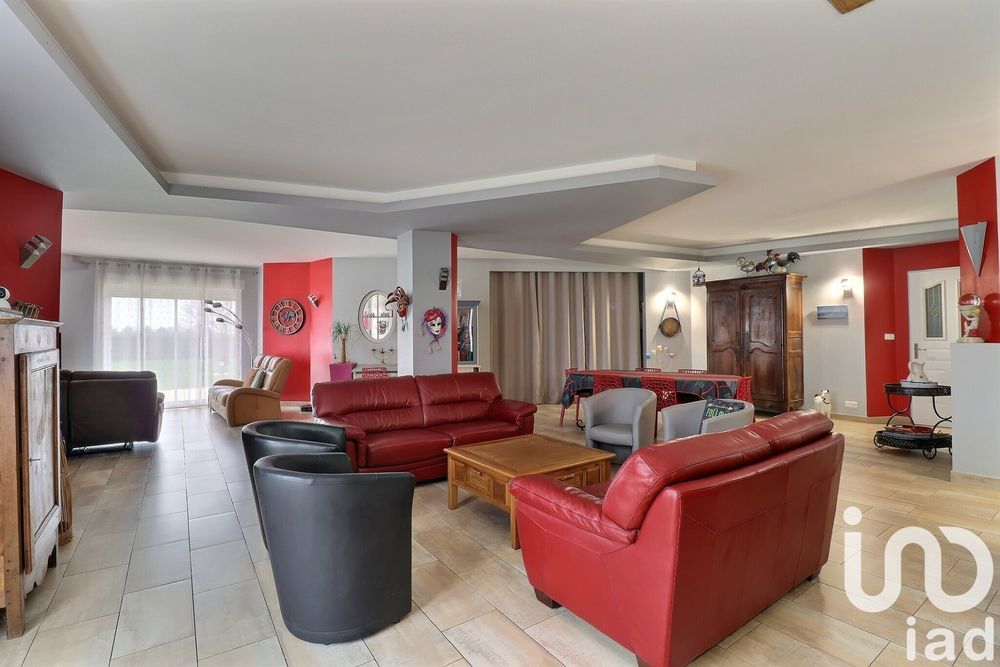 � vendre  Villa Neuill�-Pont-Pierre (37360)