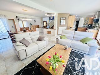  Maison � vendre 8 pi�ces 209 m�