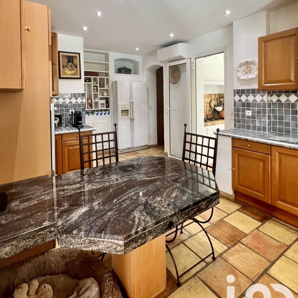 � vendre  Maison Roquebrune-sur-Argens (83520)