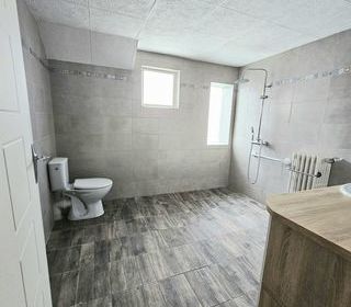  Maison � vendre 8 pi�ces 196 m�